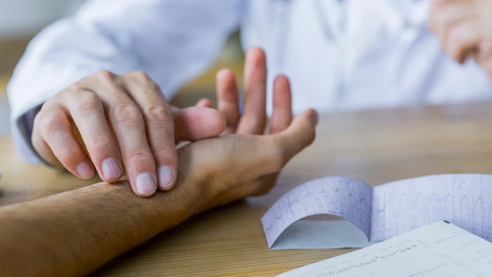 Невропатолог (невролог)